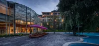 Wyndham Grand Plaza Royale Jiuzhaigou - Rooftop Pools