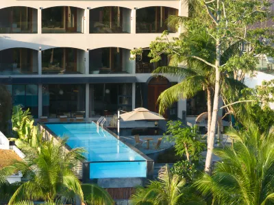 Shanhai Wutong B&B (Yalong Bay Sun Bay Road) Hotels in Yalong Bay
