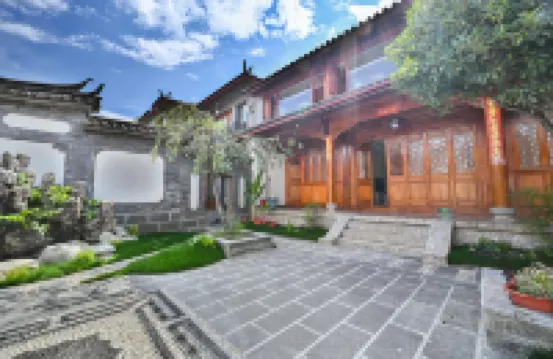 slow rhythm · Qiyue | Rizhao Jinshan | Naxi Scenic Resort Boutique Hotel (Baisha Old Town) Hotels near The Snow Capped Mountains Rose Manor