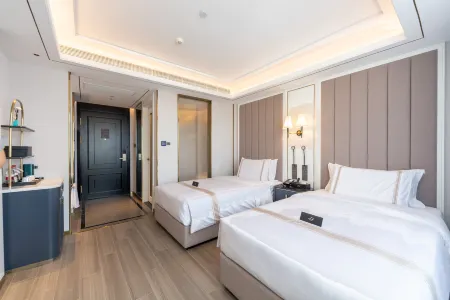 XANA Deluxe Hotel  Beer Street University Road Qingdao Отели рядом с достопримечательностью «Qingdao Beer Street»