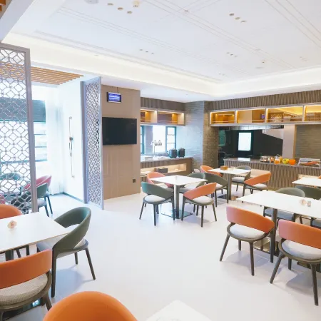 YunBo Hotel