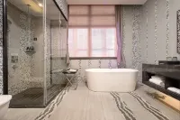 MoAn Hotel (Shanghai Hongqiao Hub International Exhibition Center Store) Hotel a 