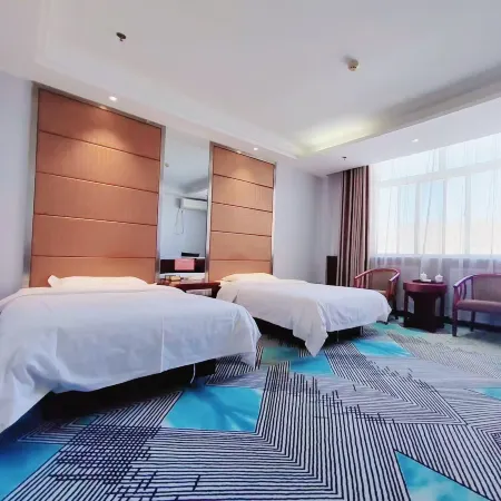 Huanxian Longying Hotel