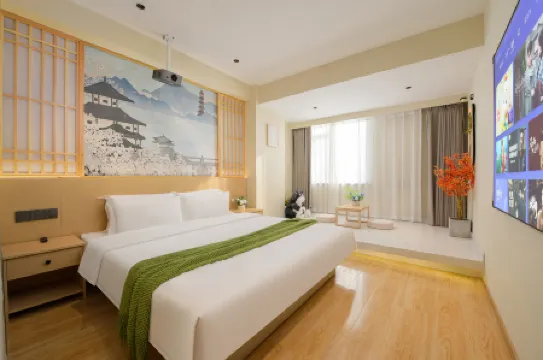 Cat Cafe Yue Hotel (Anshan Railway Station Branch)