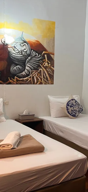 ห้องมาตรฐานคู่มีเครื่องปรับอากาศ