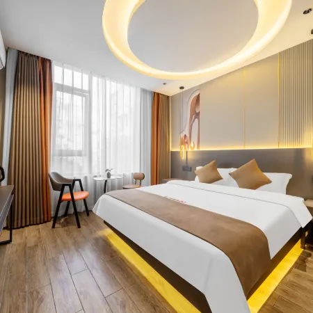 Shanghai Magic House Intelligent Hotel (Baoshan Hulin Road Branch) Отели рядом с достопримечательностью «Шанхай коммуникейшенс Политекник»