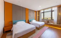 Maison New Century Hotels in Qian'an