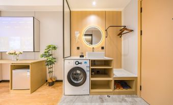 Daliting Apartment (Shenzhen BYD Road jinlong Subway Station)