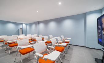 CHEERMAY Hotel (Zhuhai Doumen Yu Hot Spring)
