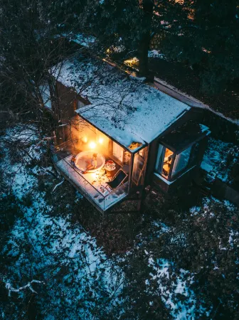 Cloud Inn Отели рядом с достопримечательностью «Xixiang Pool (Bathing Elephant Pool)»