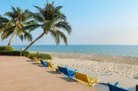 Novotel Rayong Rim Pae Resort - Beach