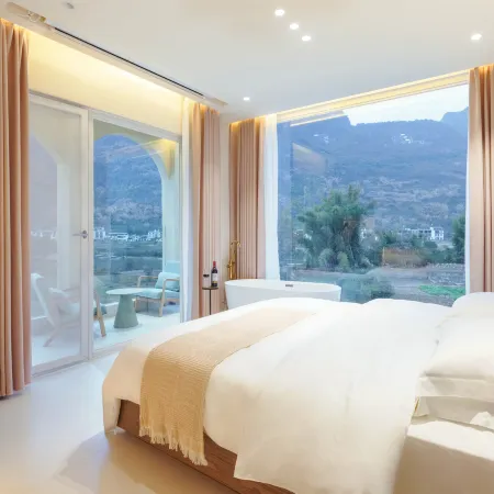Yangshuo Qian'an Homestay (Yulong River Jiuxian Wharf Branch)