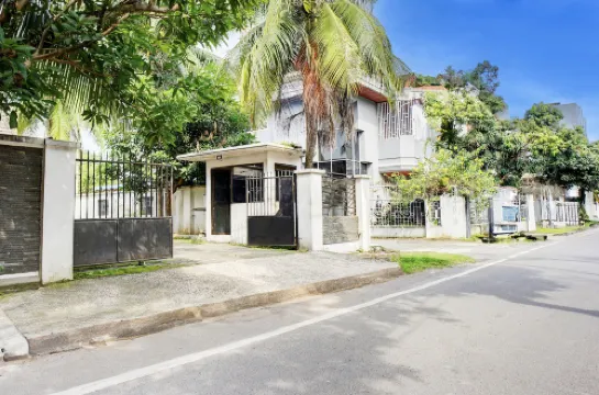 RedDoorz Near Gajah Mada Park Medan