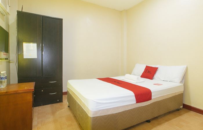 RedDoorz Near Talisay District Hospital