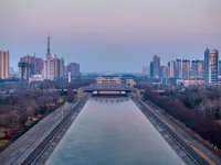Meiji Hotel (Jiaozuo High-Speed Railway Station Wanda Plaza) - Romantic
