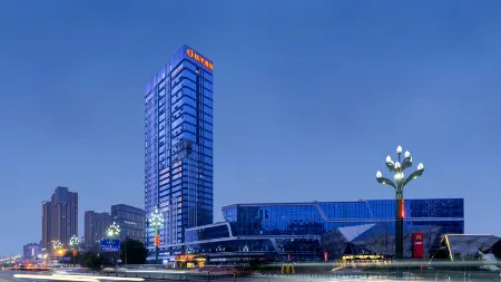 Orange Hotel (Chengdu Rongdu Avenue Branch) Отели рядом со станцией Chengdu Xindu Railway Station