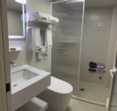 Zhenyuan zhishe Jingju Inn Hotels near Zhusheng Bridge