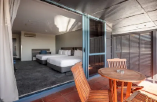 Heartland Hotel Auckland Airport - Pools