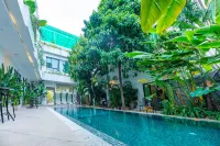 Raing Phnom Bungalow - piscine