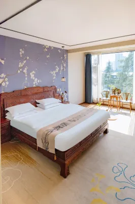 the Wood Hotel