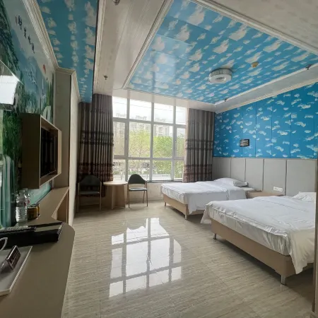 Yanqi Fuchunyuan Hotel