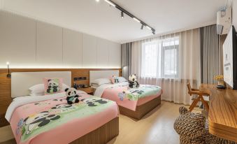 Jundun Hotel (Jiuzhaigou Valley Scenic and Historic Interest Area Scenic Spot)