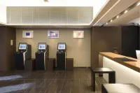 Hakata Green Hotel Annex - parking
