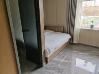 XueYuJiuDian Hotels in Sunan Yugur Autonomous County
