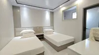XinZhouGuChengLiXiaoYuan - Airport Shuttle