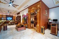 Agarwood Hotel