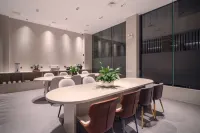 芸山棲谷飯店（曲靖高鐵北站店） - 寵物友善