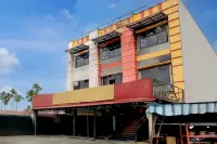 OYO 94581 Surya Residence Medan Hôtels à : Medan Selayang