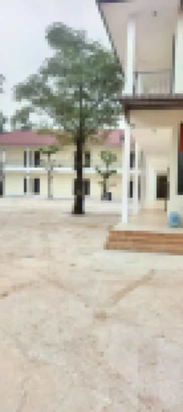Happy Hotel