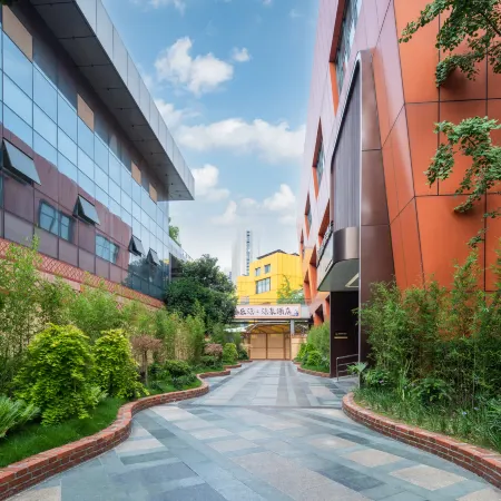 Gokurakuyu (Jin Yin Tan) Spa Hotel (Wuhan Polar Ocean World)