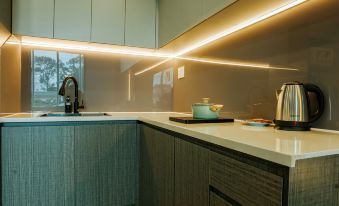 Ezity Central - Tao Dan Park