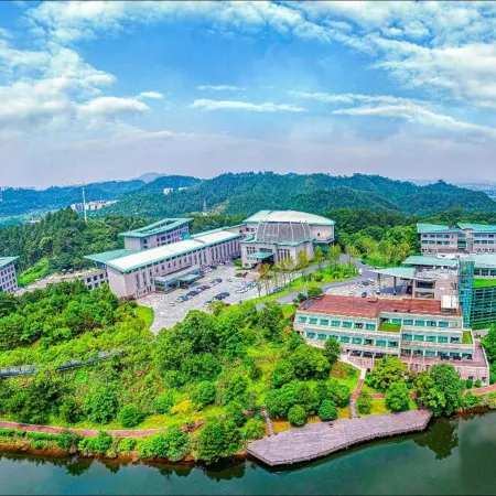 Zijing Hotel (Jingdezhen China Ceramics Museum)
