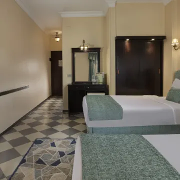 Holidays Express Hotel