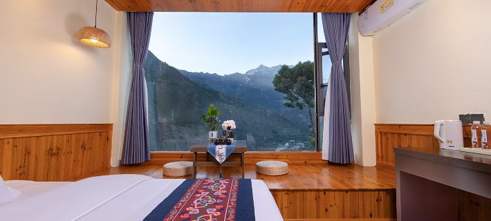 Danba XI ZANG Cloud Valley Mountain House (Zhonglu XI ZANG Village) Hotels in Danba County