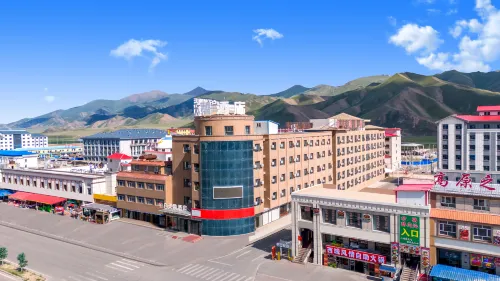 White Swan Hotel (Bayinbulak Town)
