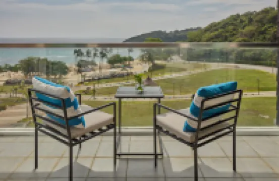 MCollection - Stay Near Private Beach in Boracay