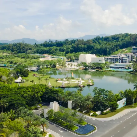 Wanning Xinglong Longing Hotel and Resort(All Suite Rooms)