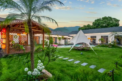 Manye Leisure House · Private Hot Spring Vacation Stay (OMG Heartbeat Paradise Store) Hotels near Chuiyun Tongtian River