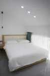 Leisurely East