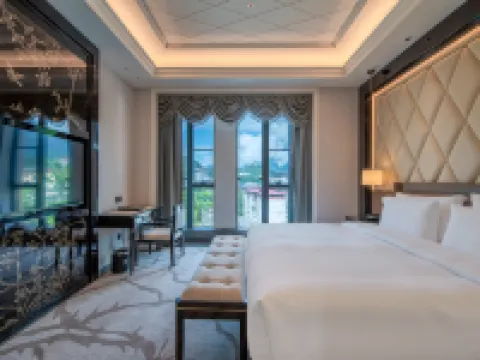 Mortuo Ziyun Spring Hotel (Lotus Park Branch) Hotels in Motuo