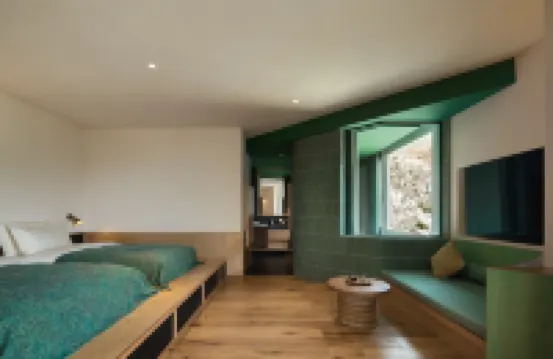 LOSTVILLA(Deqin Meri Snow Mountain)