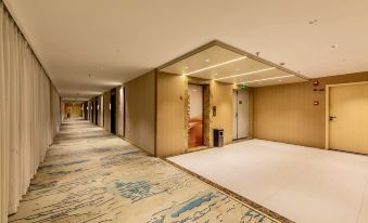 Yashaman Hotel (Zhongxiang Chengtian Huafu Branch)