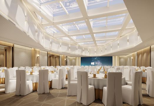 5. 홀리데이 인 익..