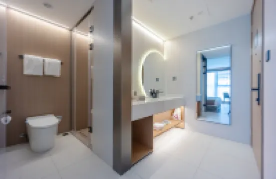 Liz Future Hotel (Luogang Central Park Shanghai Road)