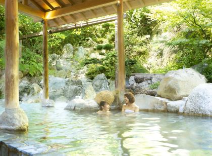 大江戸温泉物語Premium 白浜彩朝楽 (旧：湯快リゾートプレミアム 南紀白浜温泉 白浜彩朝楽)