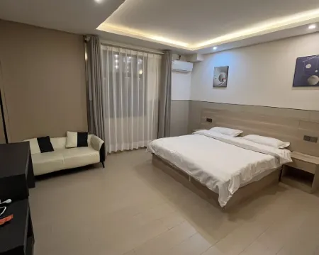 Tonghai Jiachen Hotel Hotels in Tonghai